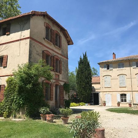 Отель Le Pavillon D'Arnajon Ле-Пюи-Сент-Репарад Экстерьер фото